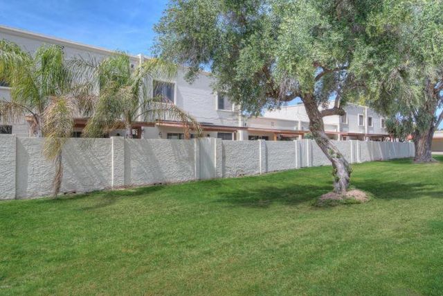 2616 W Joan De Arc Avenue, Phoenix, AZ 85029