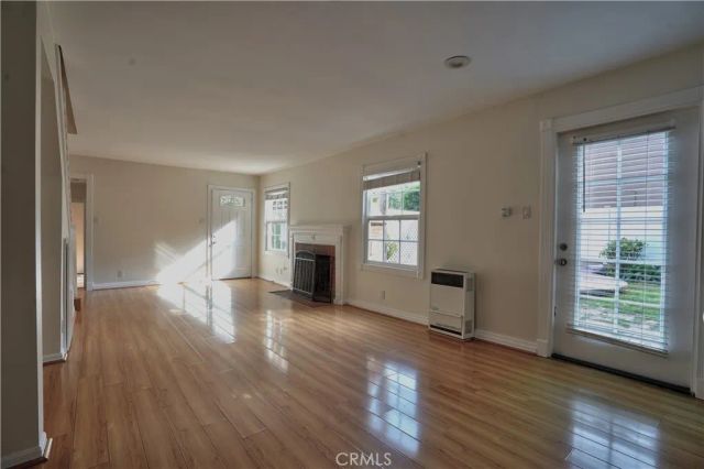 1105 N Beverly Glen, Los Angeles, CA 90077