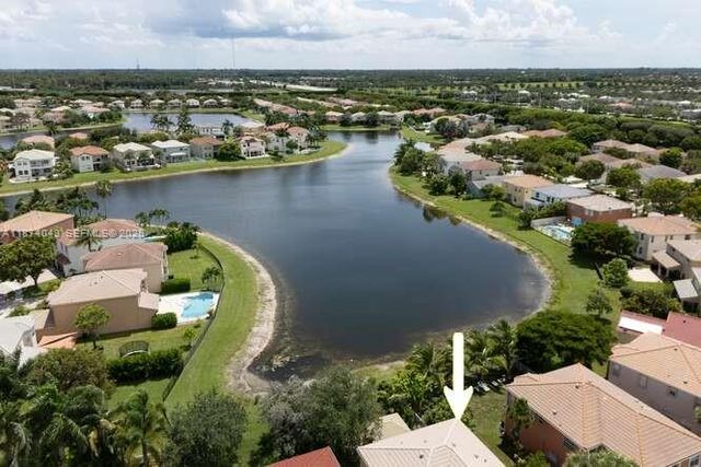9770 Scribner Lane, Wellington, FL 33414
