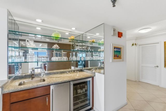 115 Lakeshore Drive 448, North Palm Beach, FL 33408