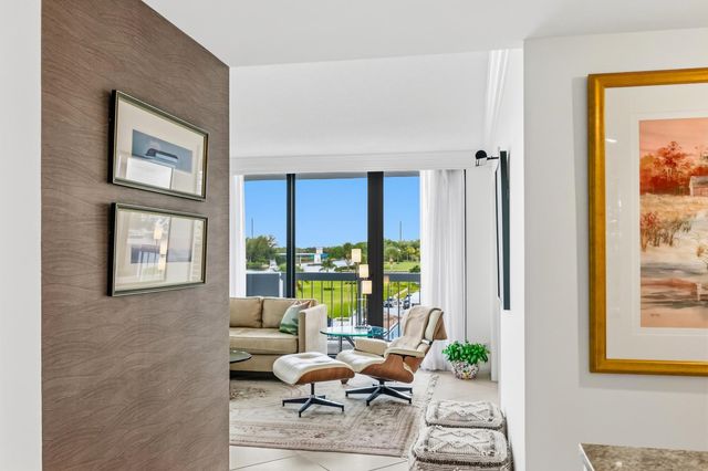 115 Lakeshore Drive 448, North Palm Beach, FL 33408