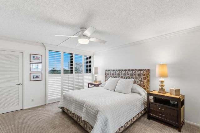 115 Lakeshore Drive 448, North Palm Beach, FL 33408