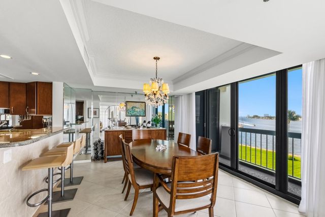 115 Lakeshore Drive 448, North Palm Beach, FL 33408