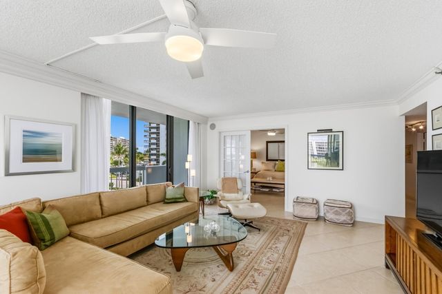 115 Lakeshore Drive 448, North Palm Beach, FL 33408