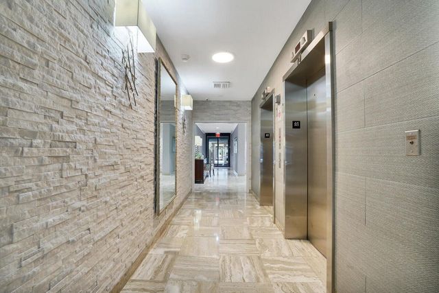 115 Lakeshore Drive 448, North Palm Beach, FL 33408