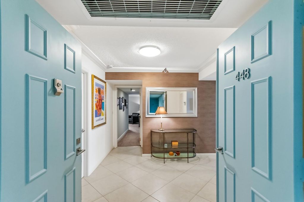 115 Lakeshore Drive 448, North Palm Beach, FL 33408