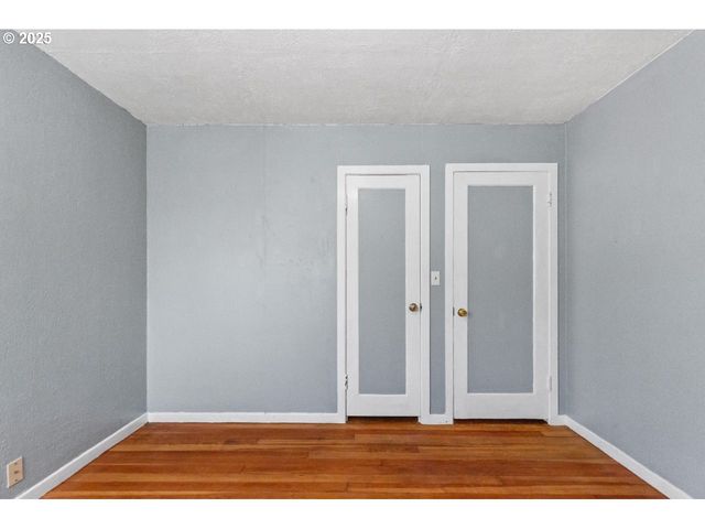 1482 Nw FAIRMOUNT St, Roseburg, OR 97470