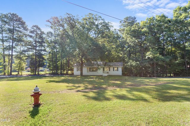 2726 Heather Drive, Sanford, NC 27330