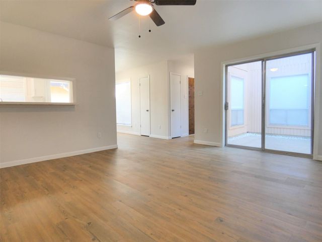 606 Golfview Drive, Richmond, TX 77469