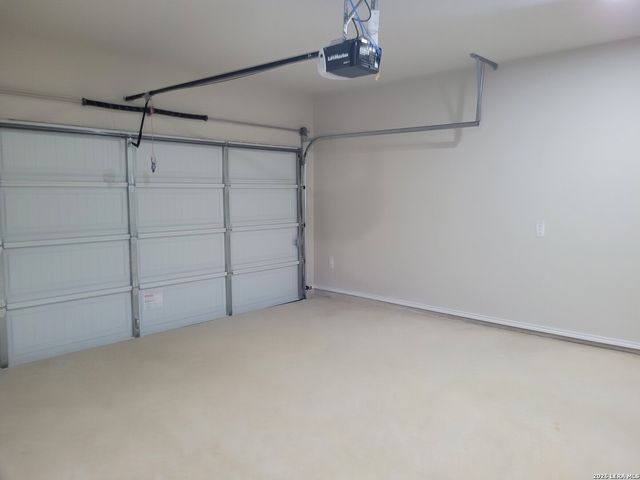 9220 CANYON BND, Converse, TX 78109