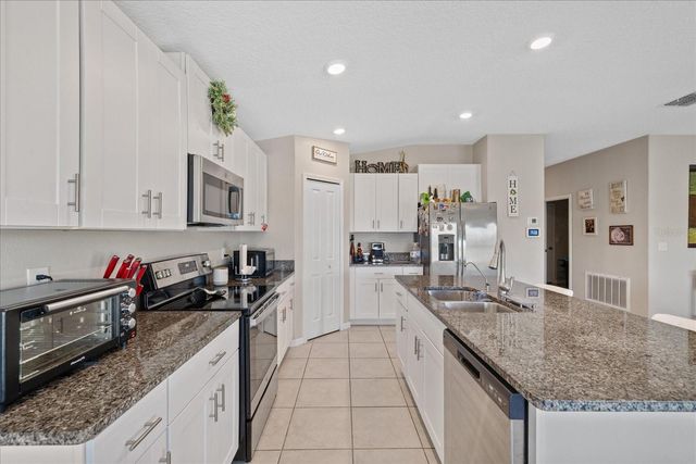 11803 BLACKEYED SUSAN DRIVE, Riverview, FL 33579