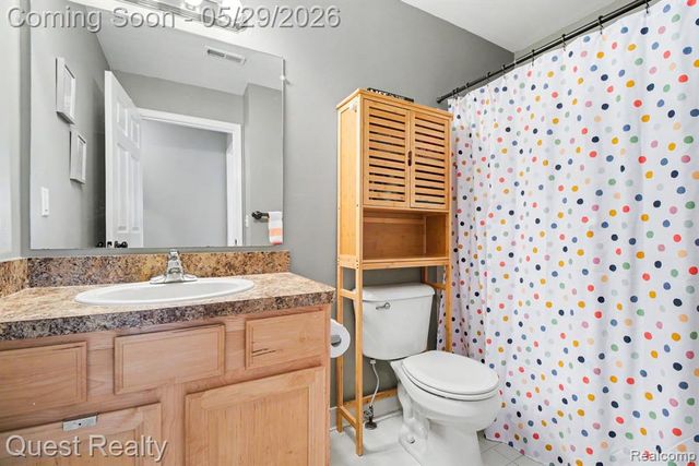16839 Dover Drive 140, Northville, MI 48168