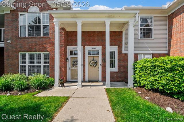 16839 Dover Drive 140, Northville, MI 48168