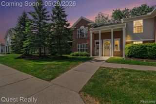 16839 Dover Drive 140, Northville, MI 48168