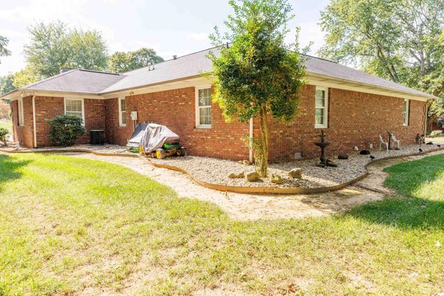 3165 Hazelwood Drive, Vincennes, IN 47591