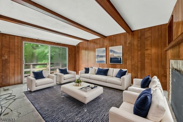 22 Forest Ln, Ewing Twp., NJ 08628