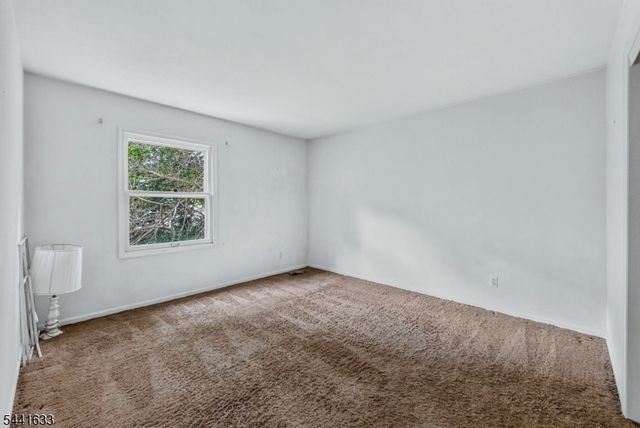 22 Forest Ln, Ewing Twp., NJ 08628