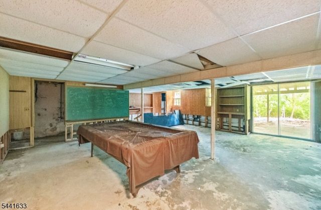 22 Forest Ln, Ewing Twp., NJ 08628