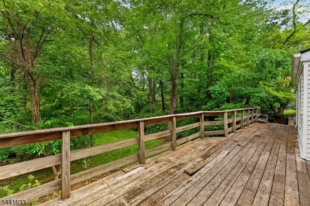 22 Forest Ln, Ewing Twp., NJ 08628