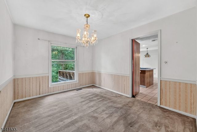 22 Forest Ln, Ewing Twp., NJ 08628