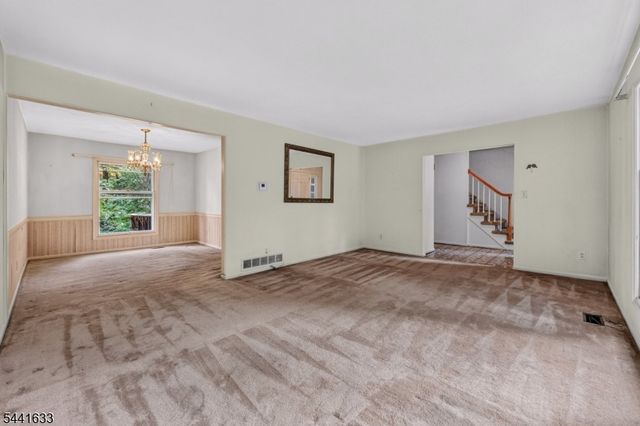 22 Forest Ln, Ewing Twp., NJ 08628