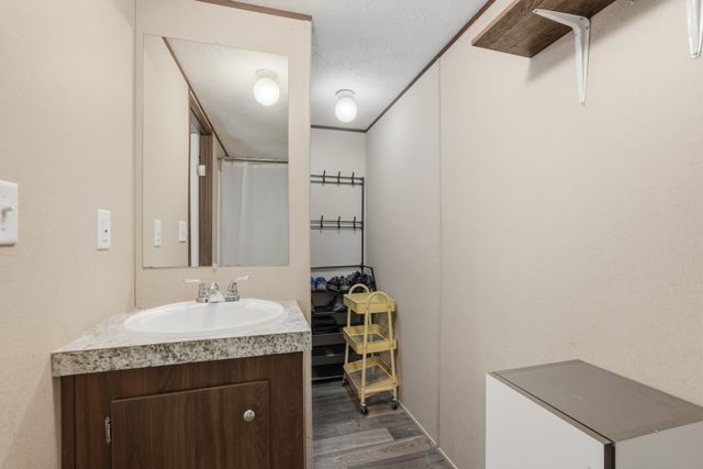 269 Moonlight Trl, Sparta, TN 38583