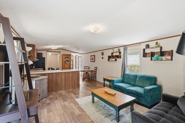 269 Moonlight Trl, Sparta, TN 38583
