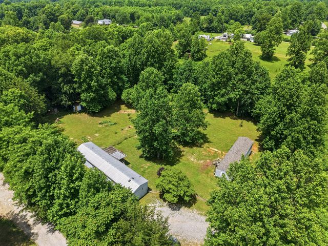 269 Moonlight Trl, Sparta, TN 38583
