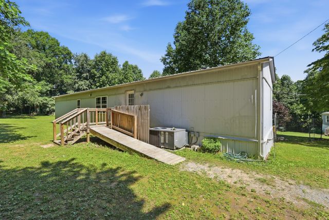 269 Moonlight Trl, Sparta, TN 38583
