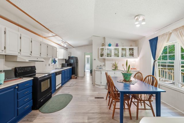 269 Moonlight Trl, Sparta, TN 38583