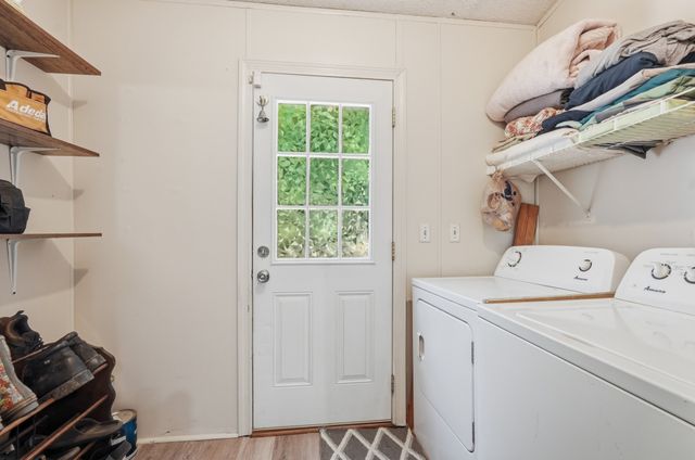 269 Moonlight Trl, Sparta, TN 38583