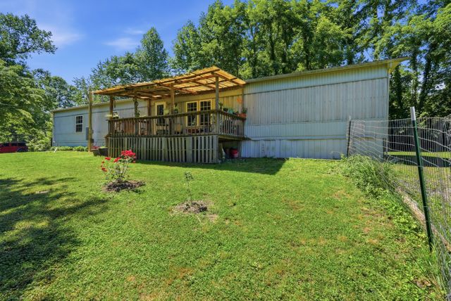 269 Moonlight Trl, Sparta, TN 38583