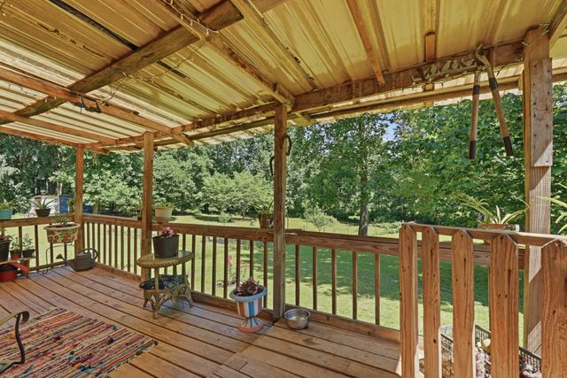 269 Moonlight Trl, Sparta, TN 38583