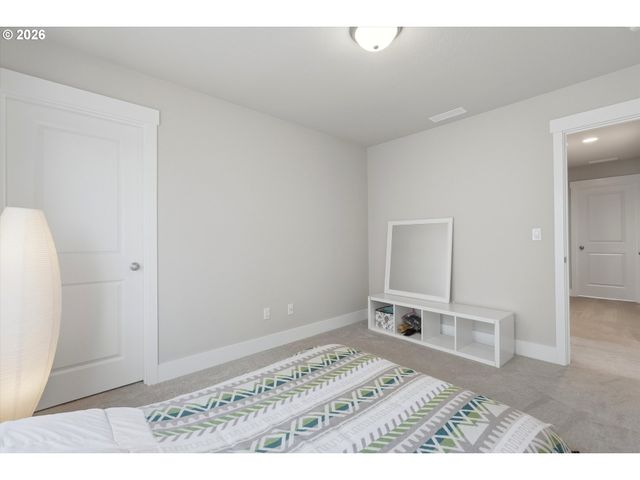 41470 METOLIUS Ave, Sandy, OR 97055