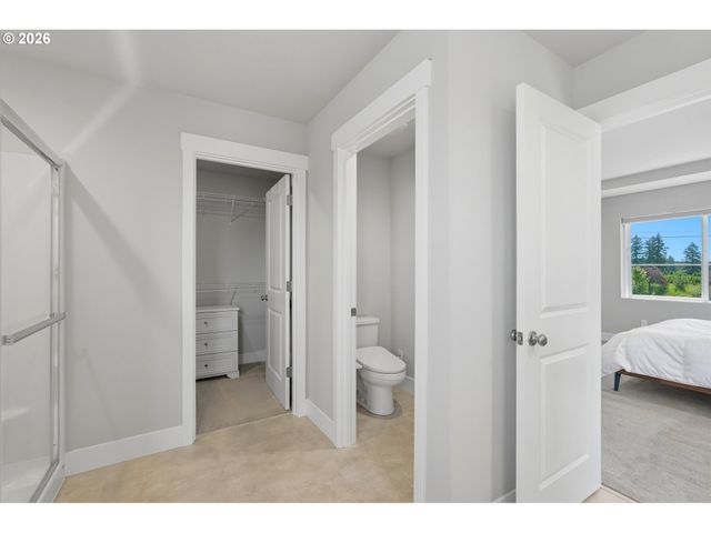 41470 METOLIUS Ave, Sandy, OR 97055