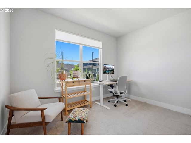 41470 METOLIUS Ave, Sandy, OR 97055