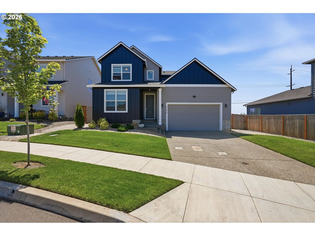 41470 METOLIUS Ave, Sandy, OR 97055
