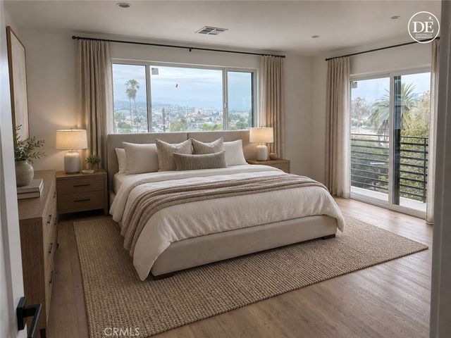 565 N Mariposa B, Los Angeles, CA 90004