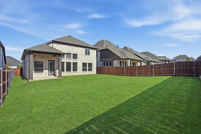 1917 Lantana Avenue, Aubrey, TX 76227