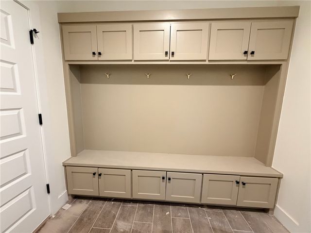 6909 SW Basswood Avenue, Bentonville, AR 72713