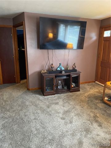 76 Colby Street, Cheektowaga, NY 14206