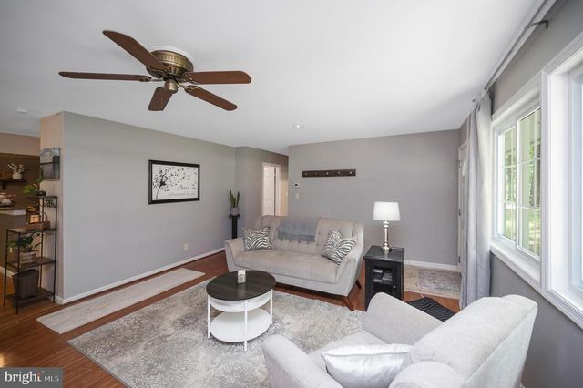 408 BIRCHSIDE CIR, Locust Grove, VA 22508