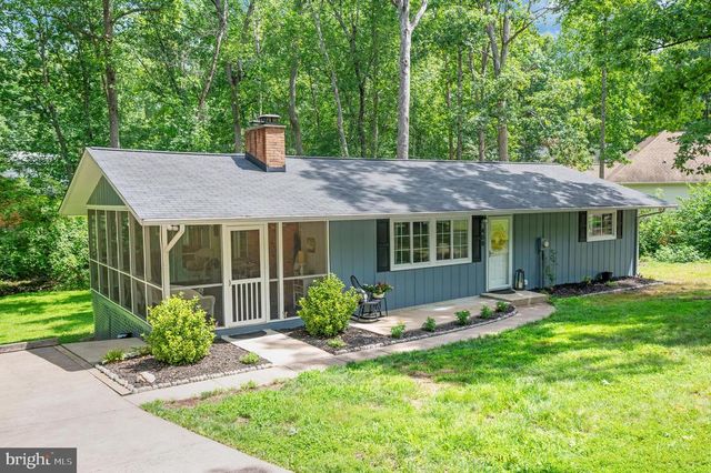 408 BIRCHSIDE CIR, Locust Grove, VA 22508