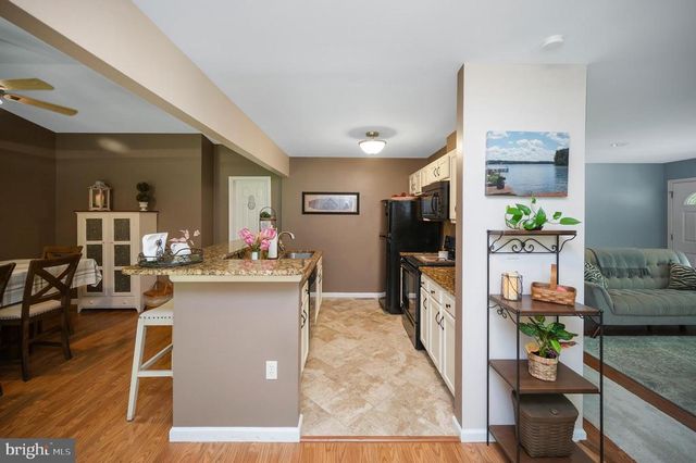 408 BIRCHSIDE CIR, Locust Grove, VA 22508