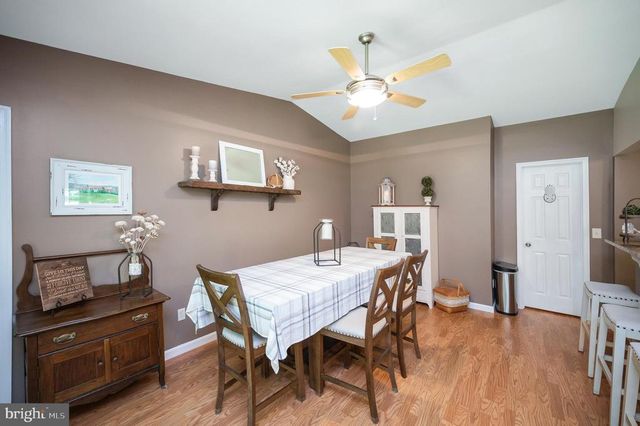 408 BIRCHSIDE CIR, Locust Grove, VA 22508