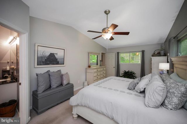 408 BIRCHSIDE CIR, Locust Grove, VA 22508