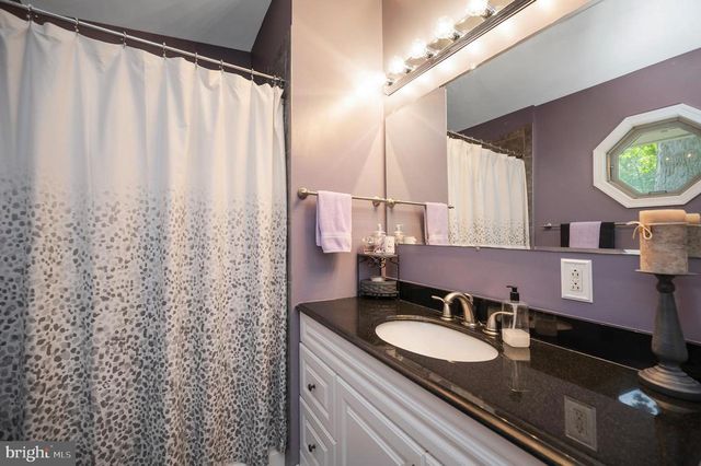 408 BIRCHSIDE CIR, Locust Grove, VA 22508