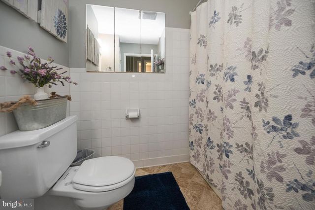 408 BIRCHSIDE CIR, Locust Grove, VA 22508