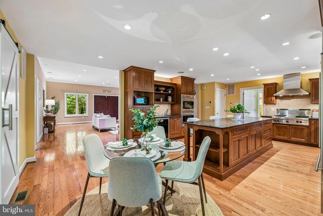 10060 HARMONY HILL LN, La Plata, MD 20646