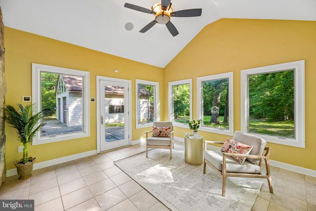 10060 HARMONY HILL LN, La Plata, MD 20646